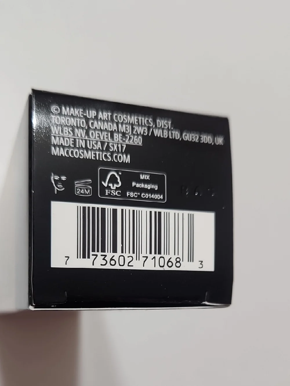 MAC Fix Plus Alcohol-Free Multitasking Setting Spray